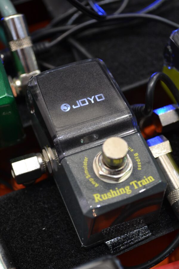 joyo-jf-306-rushing-train-amp-sim-ironman-mini-guitar-effects-pedal-joyo-a429
