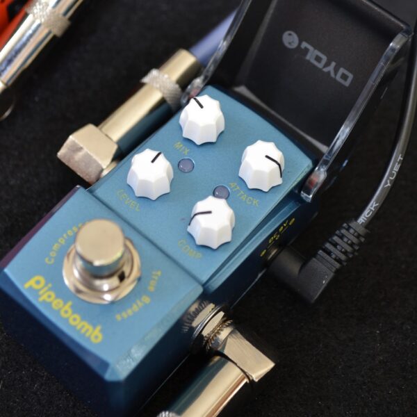 joyo-jf-312-pipe-bomb-compressor-ironman-mini-guitar-effects-pedal-joyo-a481