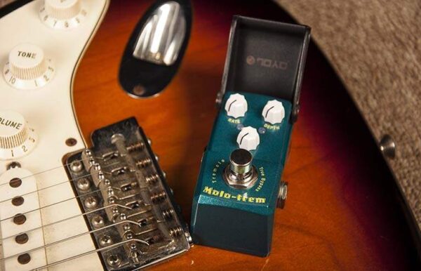 joyo-jf-325-molo-trem-tremolo-ironman-mini-guitar-effects-pedal-joyo-a658