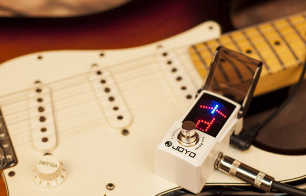 joyo-jf-326-irontune-pedal-tuner-guitar-and-bass-joyo-a680